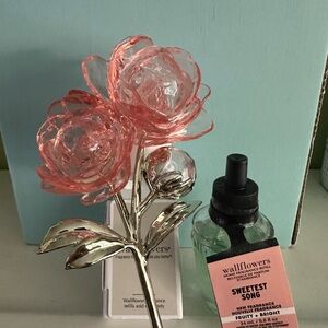 NEW BBW (2) PC WALLFLOWER PLUG & SWEETEST SONG FRAGRANCE FILL